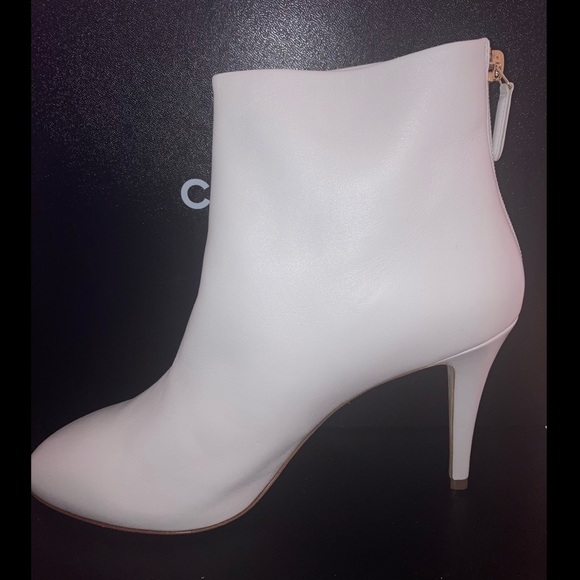 Chanel Short boots - Picture 3 of 5